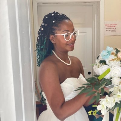 KayleighRomae's profile picture. Gilmore Girl. SVU-fanatic. Masterpiece trying to Master Peace.