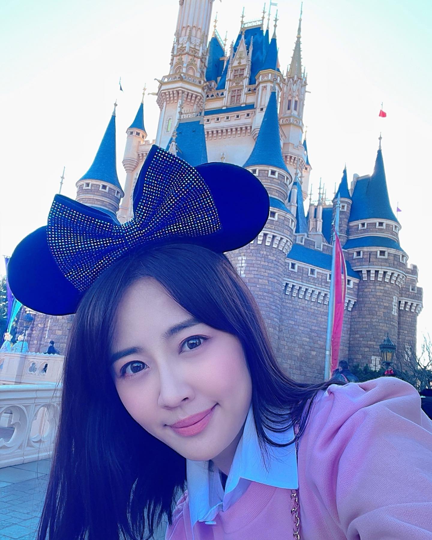 私は今32歳で独身ですが、最近寂しくて、大人で穏やかな恋人を探しています。30歳以上の独身男性がいる場合は、私のLINE:2568665を追加して電話で連絡することができます