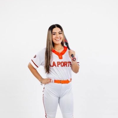 @baylee_lopez00