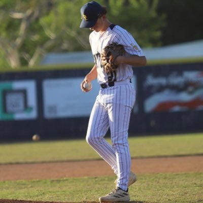 5’10 175/Land O Lakes High school/CO 28/Email: noahdiver@yahoo.com