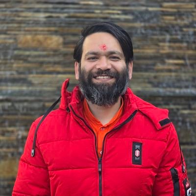 जसबाट सम्पूर्ण प्राणीहरू उत्पन्न हुन्छन्, जसको कारणले बाँच्दछन्, अनि जुन तत्त्वमा विलीन हुन्छन्, तेहि तत्त्वलाई बुझ्ने कोशीस गर, त्यो तत्त्व नै ब्रह्म हाे ।