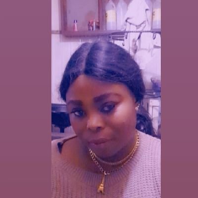 #OLUWAFIRST🙇🏻♂️||ice-Cream🍦🍨 😍||Thick Not FaT😊|| A Pro Nail💅 Artist, lash technician, i pierce any hole / and a Waxer