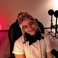 Panchita☽ (@sunflowersxhs) 's Twitter Profile