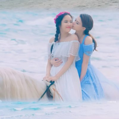 mi_wei95218's profile picture. 