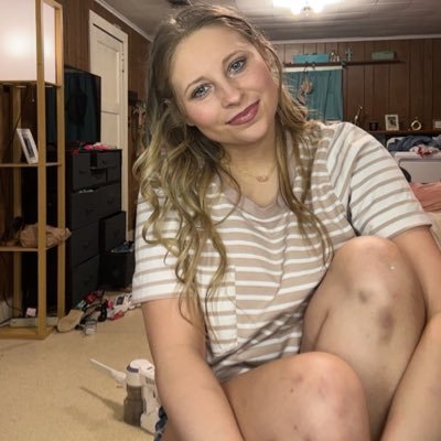 bay_paige88's profile picture. 