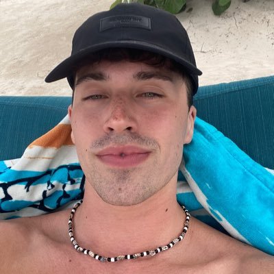 JamieHocknell's profile picture. performer