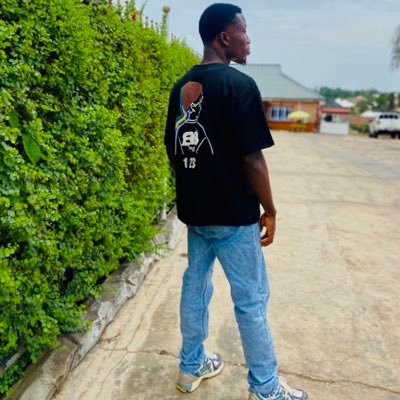 A big fun of music,movies and sports. Chelsea fan.@Chelsea💙💙