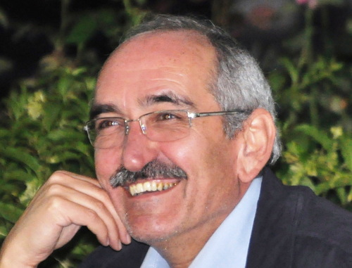 Atatürkçü, cumhuriyetçi milliyetçi, ilerici, Müslüman, demokrat, özgürlükçü, yenilikçi...