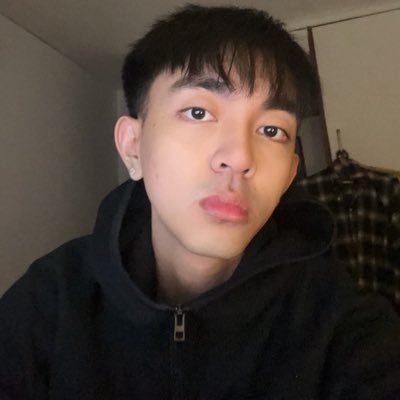 archieeeerous's profile picture. freelance travel blog writer