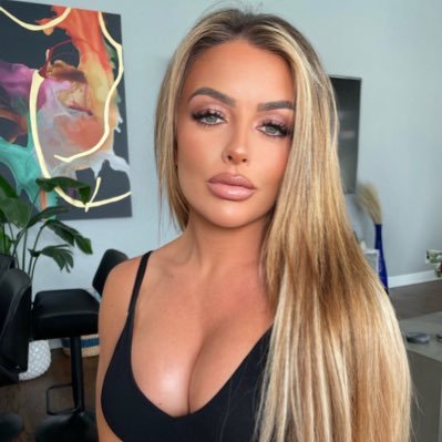 MANDY836401058's profile picture. PRIVATE