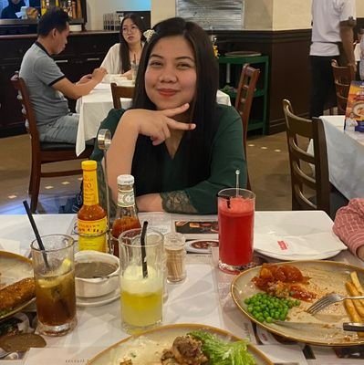 peachyrxxn's profile picture. Something about 1% of everything