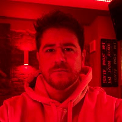 Jp_Aguirre_c's profile picture. Pretentious description