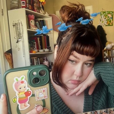 robynskaness's profile picture. yes