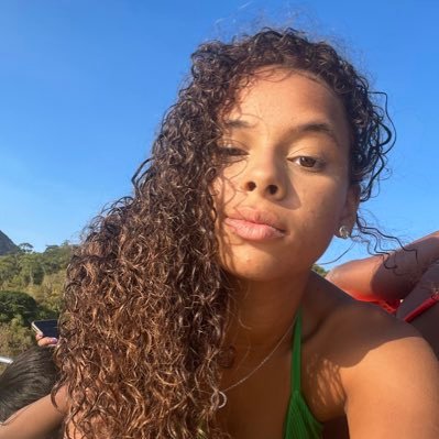 mariavic_9's profile picture. 