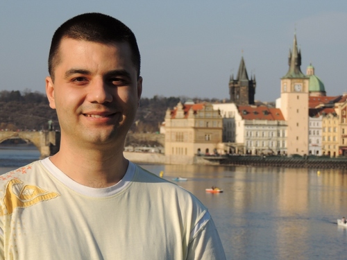 Photography lover who lives in Prague🇨🇿from🇹🇷
Fanoušek fotografování, žijící v Praze🇨🇿 z 🇹🇷