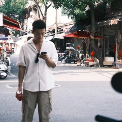 RichieY59762's profile picture. base sz，hk
前支付宝多模态算法专家
vibe coder AI全栈（全干） 工程狮
2025 all in， AI agent！