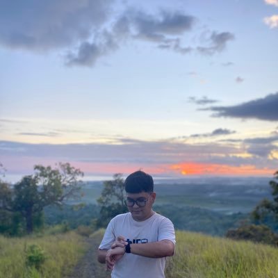 MardeeCaballero's profile picture. Jesus Follower : Exodus 14:14