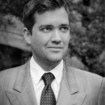 Edouard_Sarto's profile picture. 🕴️ Seconde main sartoriale depuis 2020 8,8k abonnés sur Vinted 👔 Vêtements homme • Classique & intemporel 📍 Dispo sur Vinted | DM pour infos