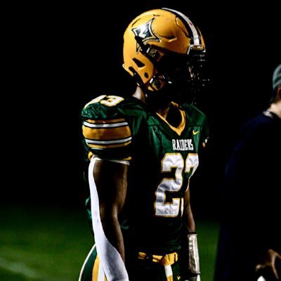 c’o 26 RB/ATH | Bench 315 | Squat 465 | 4.6 40 yd dash | 5’10 192 lbs | 3.4 GPA | #864-871-6002 | FerN5799@laurens55.org | NCAA ID# 2502514293