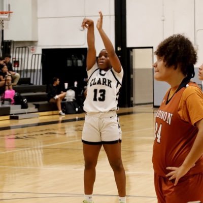 Class of 2028 | Student Athlete | Clark High School | DC Queens 15U (17U Experience) | Small Forward | 5’5