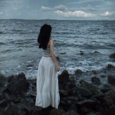 show_hyomin's profile picture. Confidence is the best outfit. Rock it and own it.👑