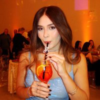 daniela (@daniwaquino) 's Twitter Profile