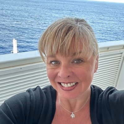KelleyV16074's profile picture.
