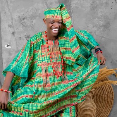 ÀJÀNÍ AKÉWÌ CONCEPT; |Literary critic|Yorùbá enthusiast|Award-Winning chanter |linguist|Translator |Youth Ambassador |Ọ̀yọ́ Aláàfin ❤️