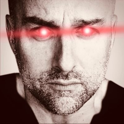 Artist | Designer | Creator | Free-thinker | Not on either team | Algo-disruptor | Always evolving with one exception - #Bitcoin