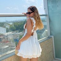 Val 🌺 (@toujoursval) 's Twitter Profile