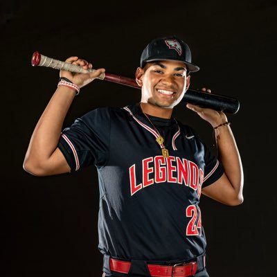 _cabreragabriel's profile picture. 