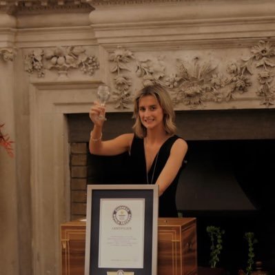 AineKennedy5's profile picture. 