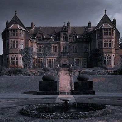 la mansion Oscuraさんのプロフィール画像