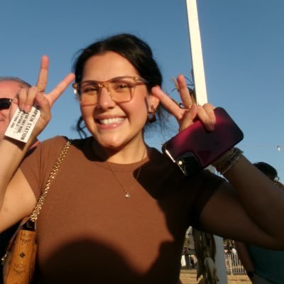 mellamawow's profile picture. 