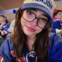 julia ๐ (@juliar_06) 's Twitter Profile
