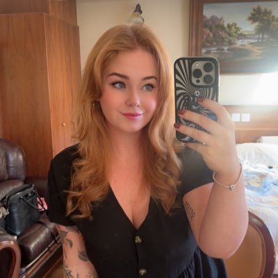 PhD @DCUHist_Geog📍Researching the post-revolutionary lives of Irish women 🎓 Tutor @DCU Writing Centre ✍️ History in Your Hands @DCUlib 📚 #LoveIrishResearch
