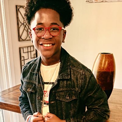 Twin_2_Simply's profile picture. #Educator #LifeLongLearner #MotivationalSpeaker #SelfMotivated #Mentor #Leader #Integral #GrowthMindset #ForwardThinker #LeadWithLove