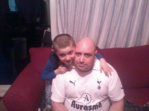 I am a big tottenham fan also like my pool and darts