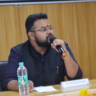 Indian🇮🇳. Finance Professional. Writes for journals and think tanks. Research interests include Climate Finance, Economic Espionage and Maritime Strategy.
