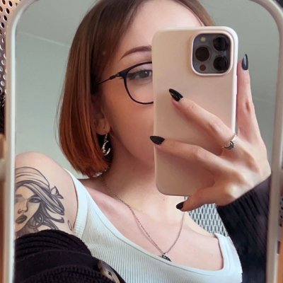✧┊ 3D artist for @StellarisGame , @PDX_Dev_Studio🎮👽
✧┊ @AlexGarcia_Dev ♡