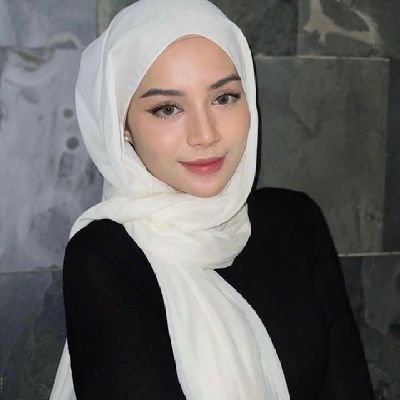 Saat kamu lelah, itu tandanya kamu sedang melangkah, bukan diam 💭🌿💼