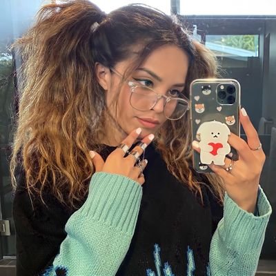 “my give a fucks are on vacation.” - sabrina carpenter.|.Fan Account.|.Parody.| Backups @dcddyszn & @vibinhighcr