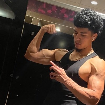 Mrfuxkyobitxh's profile picture. 