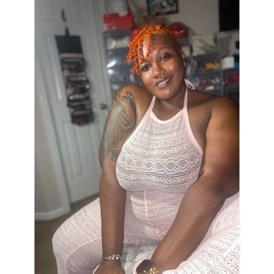 Big Fine 💁🏾♀️ Married ❤️💍Masochist😈B.A., M.A.📚Pretty Poodle🐩 Fur Muva 🐶 Gryffindor🦁Respectfully, don’t DM me, I won’t respond.