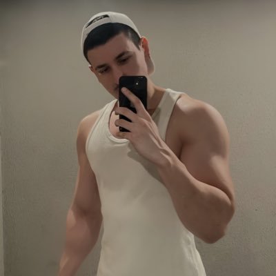 Ativo ⬆️🍆 💪🏻| 1,84m | 92kg | Dom ⛓️| 19cm | Privacy R$ 32,99 🇧🇷 • https://t.co/gglTbqpANX Onlyfans $12,99 🌎 • https://t.co/YYhMH8hgGG