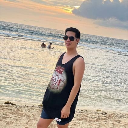 GillyQuinto's profile picture. Simple and adorable