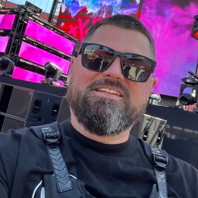 howiesky's profile picture. Software Engineer