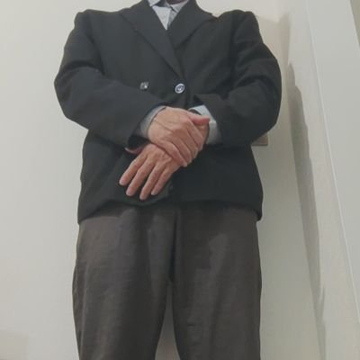 shinjiro_poract's profile picture. 40代前半・175cm・68kg
都内在住の非喫煙者です。
17cmの太め硬めと言われます。
エキストラ経験も多数あり。
インボイス取得してます。
お仕事お待ちしております。
※芸名を変えましたが、今まで通りですw