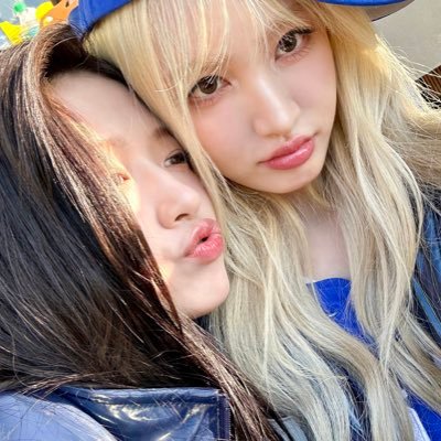 DIMPLEZ_bbyok's profile picture. 안댕댕과 김냥냥의 투닥일기 #안유진 #리즈 #뾱컬🎵