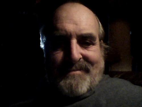 rlloyd20's profile picture. Continuously becoming more and more myself. 
Nothing more. Nothing less. ("I AM")